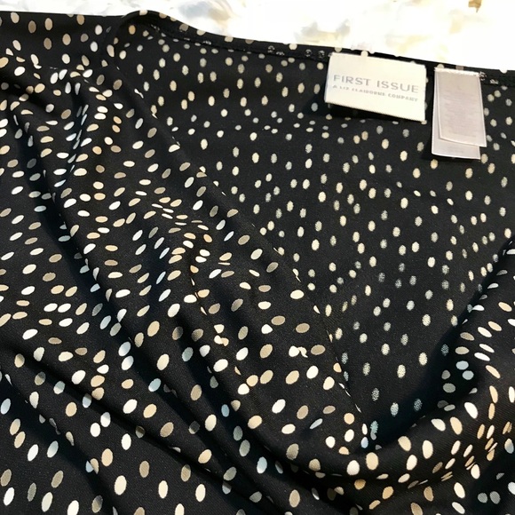 LIZ CLAIBORNE pullover top with cowl neckline - Picture 4 of 4